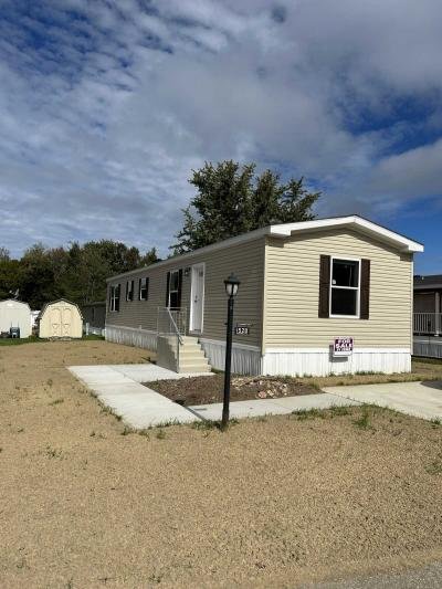 Mobile Home at 1528 Pinegrove Way Erie, PA 16509