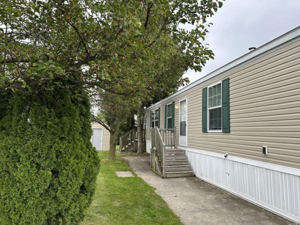 2015 Clayton Mobile Home For Sale