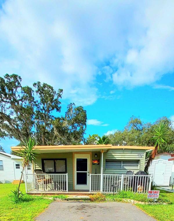 1975 Mobile Home For Sale