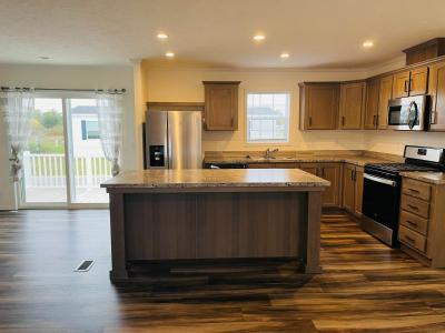Mobile Home at 6123 Parkway Street Lot Pw6123 Saginaw, MI 48603