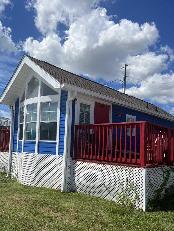 CHIO Mobile Home For Sale
