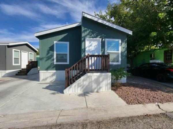2020 Clayton - Buckeye AZ Mobile Home For Sale