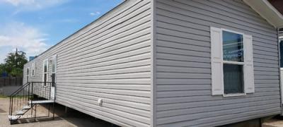 Mobile Home at 16219 I-10 East Channelview, TX 77530