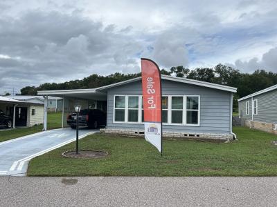 Mobile Home at 522 Spruce Dr Lady Lake, FL 32159