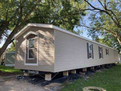 Mobile Home at 3226 92nd Curve Blaine, MN 55449