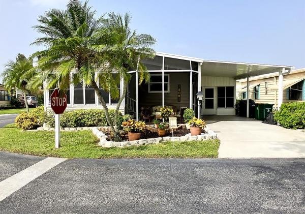 Photo 1 of 2 of home located at 1041 Great Lakes Dr, #103 Naples, FL 34110