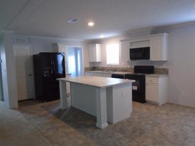 Photo 3 of 11 of home located at 199 Glen Este Blvd. Haines City, FL 33844
