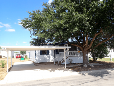 Mobile Home at 7460 Kitty Hawk Rd Site 182 Converse, TX 78109