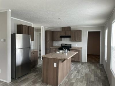 Mobile Home at 390 Pin Oak Lane Flint, MI 48506