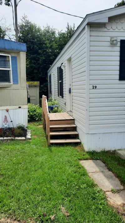 Mobile Home at 106 Berry Street Pittsburgh, PA 15205