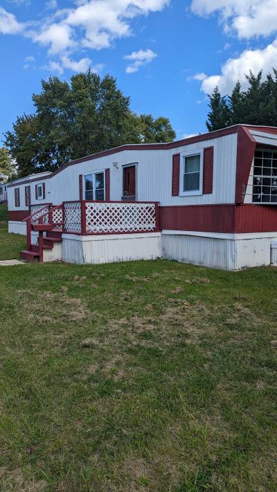 Mobile Home at 16948 Shadybrook Terrace Lot 242 Hagerstown, MD 21740