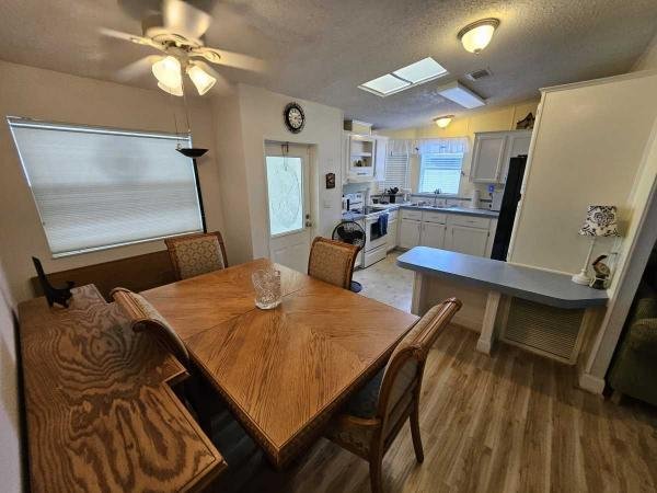 1995 Palm Harbor Manufactured Home