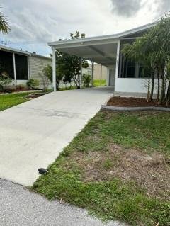 Photo 2 of 31 of home located at 6531 Dulce Real Fort Pierce, FL 34951