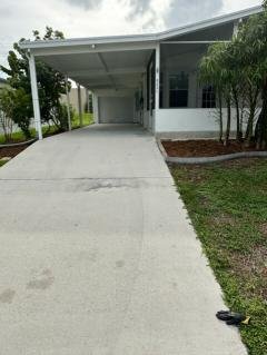 Photo 3 of 31 of home located at 6531 Dulce Real Fort Pierce, FL 34951
