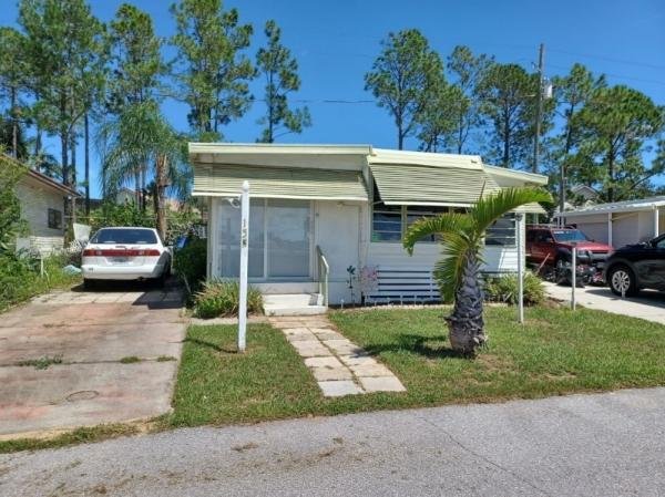 Photo 1 of 2 of home located at 153 Mountain View Avenue Davenport, FL 33897