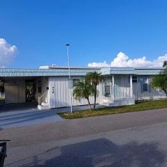 Photo 1 of 17 of home located at 7100 Ulmerton Rd, Lot 714 Largo, FL 33771