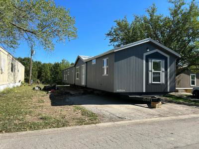 Mobile Home at 74 Pasadena Drive Lot 414 Olathe, KS 66061