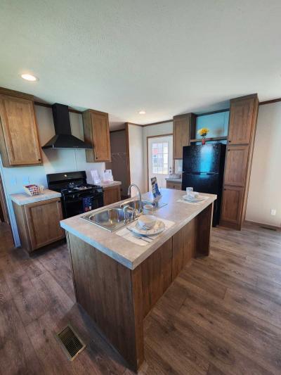 Mobile Home at 2637 Regency Dr. Emporia, KS 66801