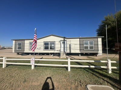 Mobile Home at 7206 W Highway 80 Midland, TX 79706