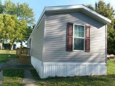 Mobile Home at 215 Walnut Street Kendallville, IN 46755