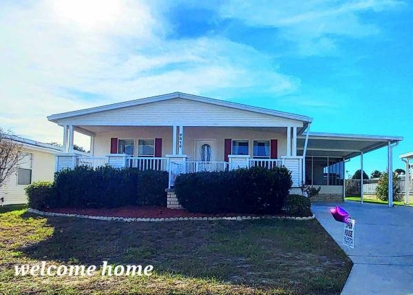 Photo 1 of 2 of home located at 4015 Russian Olive Ln. Lot #503 Zephyrhills, FL 33541