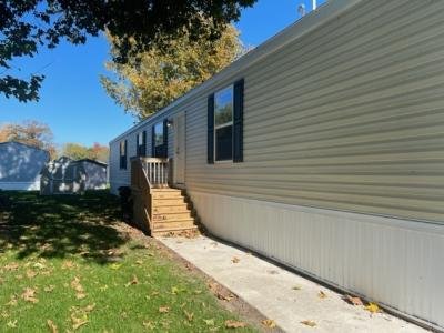 Mobile Home at 400 S Harkless Drive Syracuse, IN 46567
