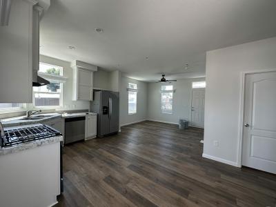 Photo 5 of 8 of home located at 13440 S Lakewood Blvd 53 Bellflower, CA 90706