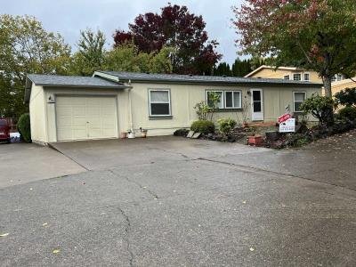 Mobile Home at 625 SW 9th #10 Dundee, OR 97115