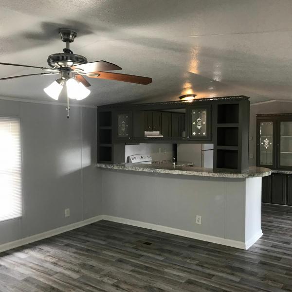 2000 Clayton Homes Inc Mobile Home For Rent