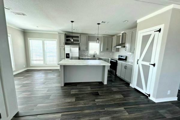 2022 Palm Harbor - Fort Worth Mobile Home For Sale