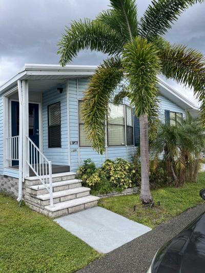 Island In The Sun Mobile Home Park in Clearwater, FL | MHVillage