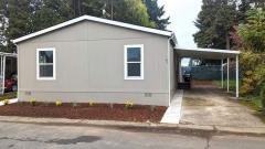 Photo 3 of 26 of home located at 1800 Lakewood Ct #81 Eugene, OR 97402
