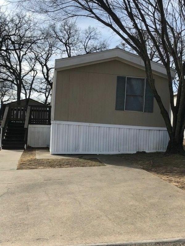 1998 Clayton Homes Inc Mobile Home For Rent 9100 Teasley Lane, 18J