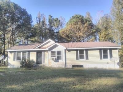 Mobile Home at 735 Currie Rd Scooba, MS 39358