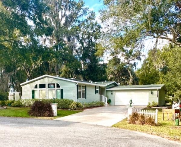 Senior Retirement Living - 2003 Palm Harbor Mobile Home For Sale in ...