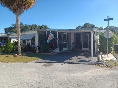 Mobile Home at 13152 Orange Avenue Grand Island, FL 32735