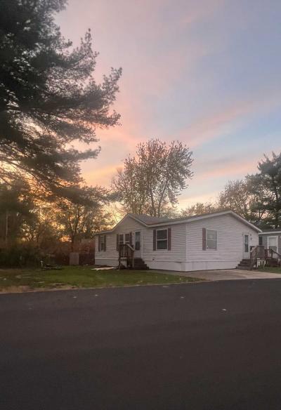 Mobile Home at #72 534 E 37th Ave Hobart, IN 46342
