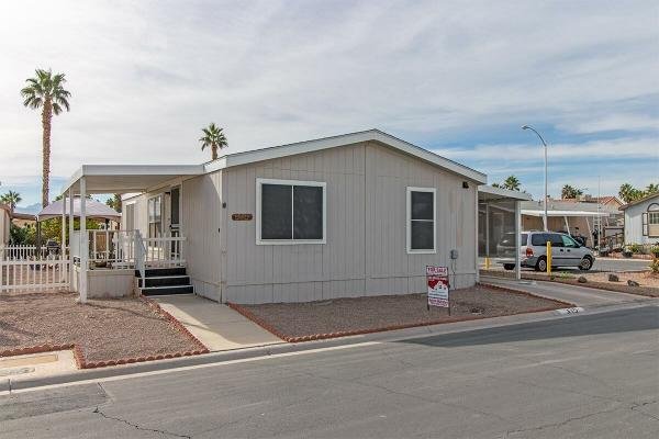 1990 Fleetwood Manufactured Home