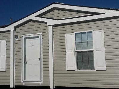 Mobile Home at 14311 Skyfrost Dr Lot #34 Dallas, TX 75253
