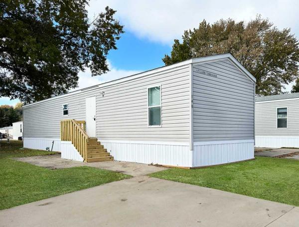 2017  Mobile Home For Sale