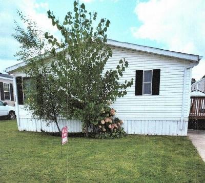 Mobile Home at 1891 Stafford Ct, Milford, MI 48381