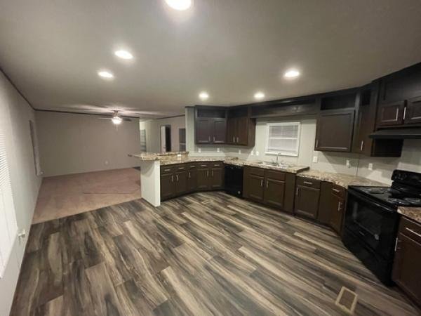 2015 THE SHILOH Manufactured Home