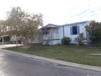 Mobile Home at 7460 Kitty Hawk Rd Site 046 Converse, TX 78109