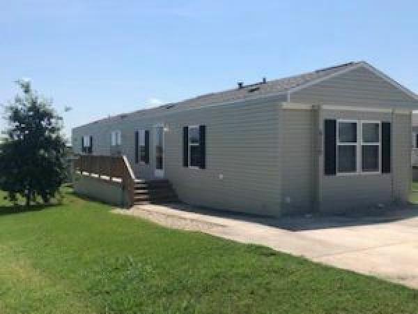 2012 Clayton Mobile Home For Rent