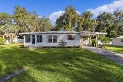 Photo 1 of 25 of home located at 6 Big Oak Lane Wildwood, FL 34785