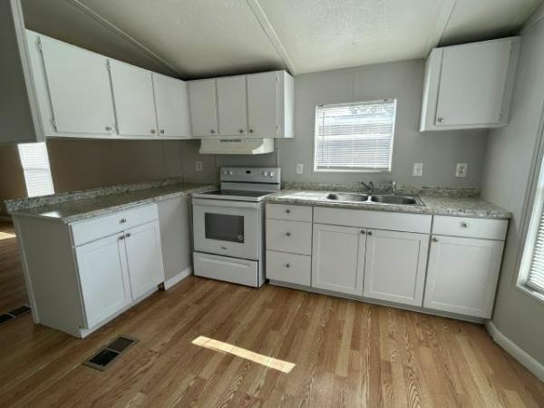 1987 SUNC Mobile Home For Rent