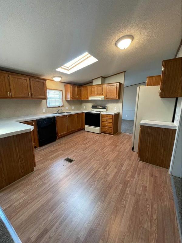 1994 Patriot Homes Mobile Home For Sale