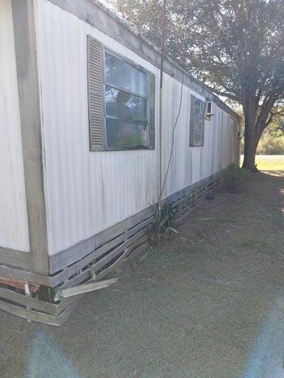 Mobile Home at 27881 Us Hwy 27 S. Lot 14 Dundee, FL 33838