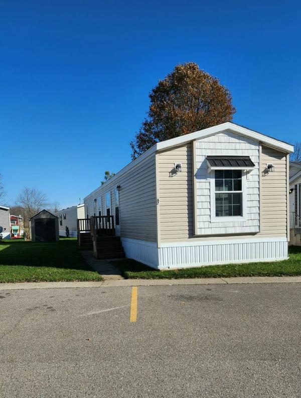 2017 Adventure Homes Mobile Home For Sale 51000 Mott Road 67 Canton, MI