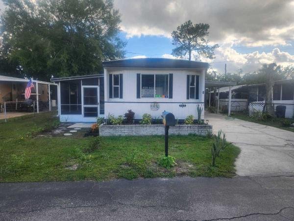 1981 CLAR Mobile Home For Sale
